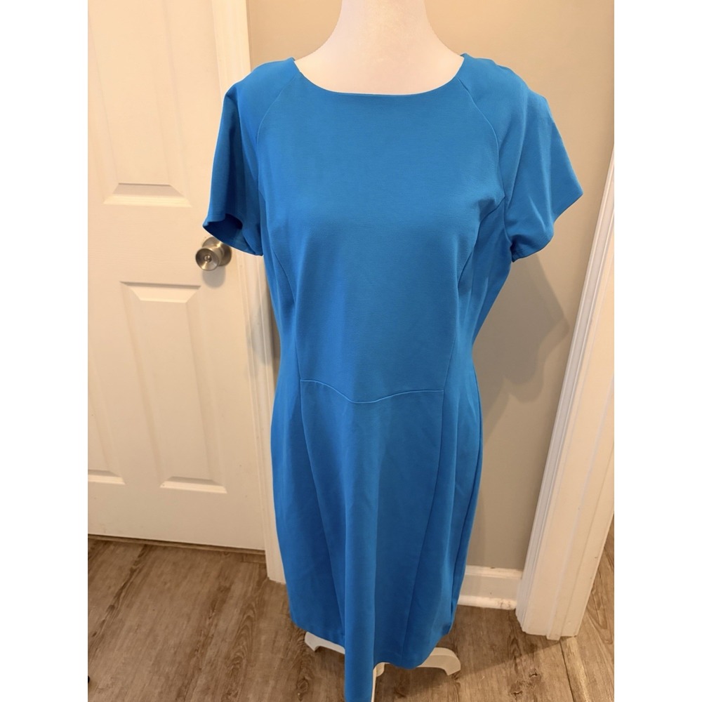 The Limited Blue Short Sleeve Sheath Dress L Cocktail Business Professional NWT